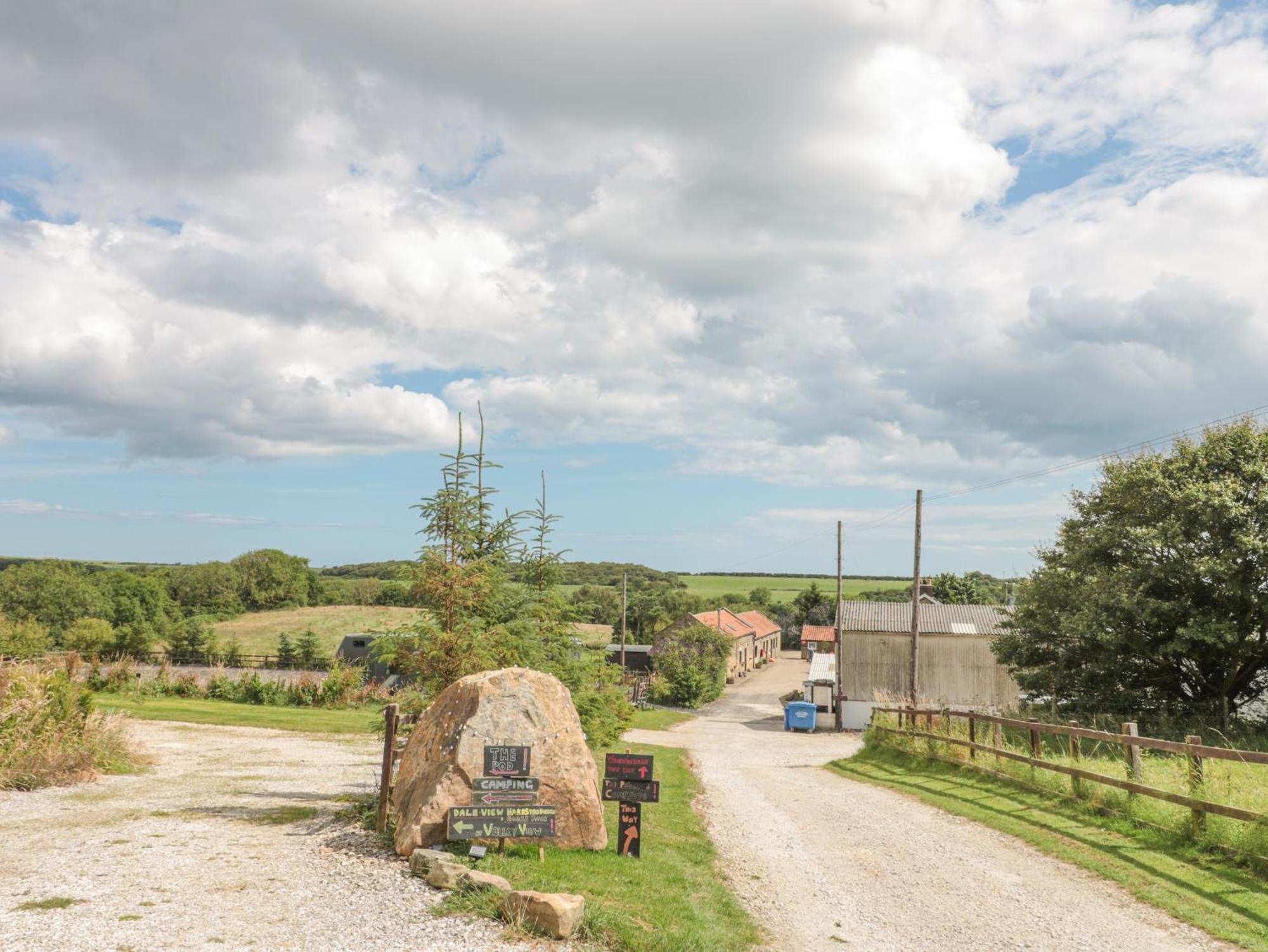 Carters Staintondale Exterior foto